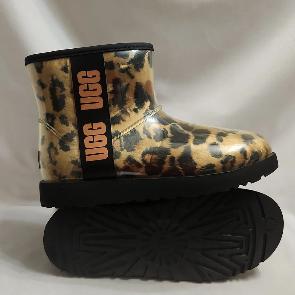 UGG Classic Clear Mini Panther Animal Print Cozy Short Boots (W Size 7)